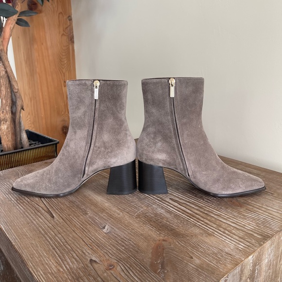 Jimmy Choo, mink colored ankle boot, size 8.5, NWT - Picture 3 of 11